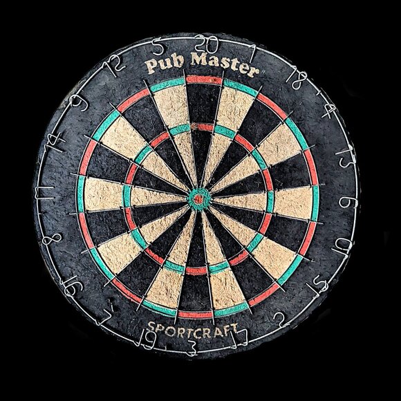 Vintage Pub Master Dartboard GUC - Picture 1 of 4